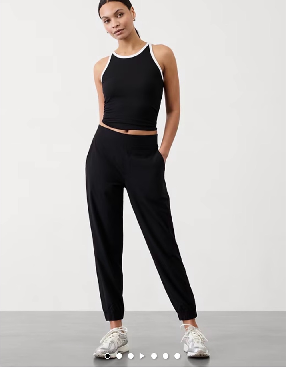 Athleta Brooklyn Mid Rise Joggers- Green Size 6